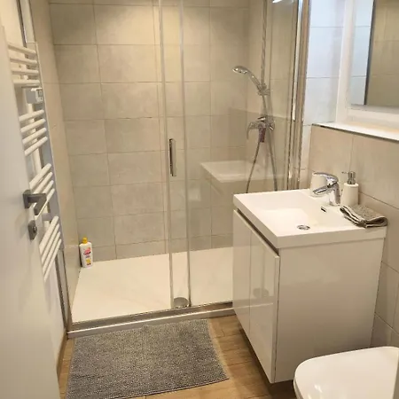Cosy 2p A 5 Minutes A Pied De La Et Du Centre Апартаменты *