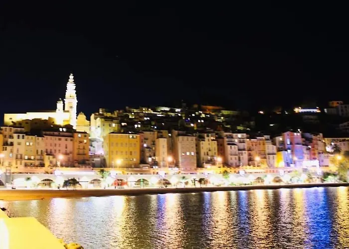 Cosy 2p A 5 Minutes A Pied De La Et Du Centre *